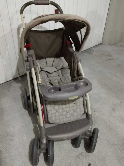 Carrinho de Bebé Graco - Castanho e Bege (Excelente Estado)
