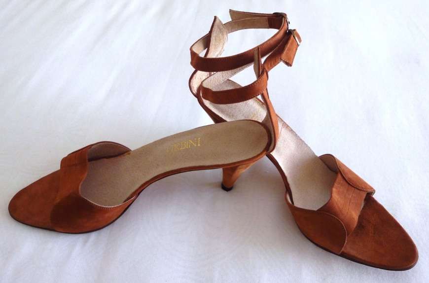 Sandálias tom "nude" NOVAS