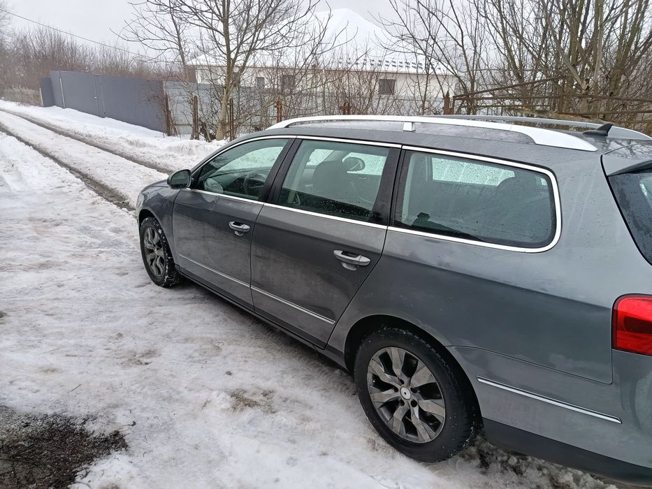 Фольксваген пасат 2007 року автомат.