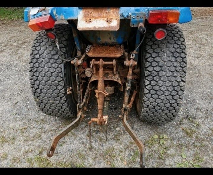 ISEKI 3020A 4x4 z dokumentami sprawny 20KM