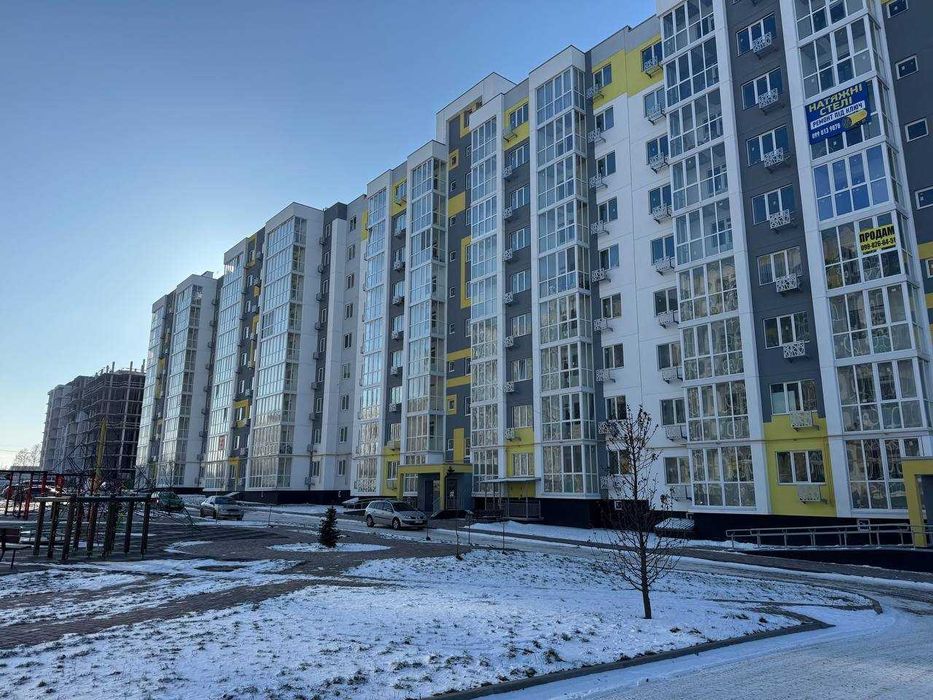 Продаж видової 1-кімнатної квартири в новому ЖК Пелюстковий.
