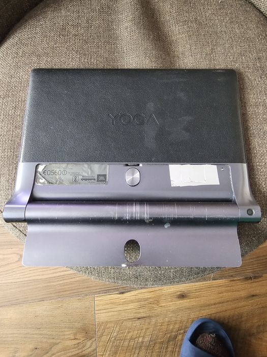 Tablet  lenovo yt-x703l