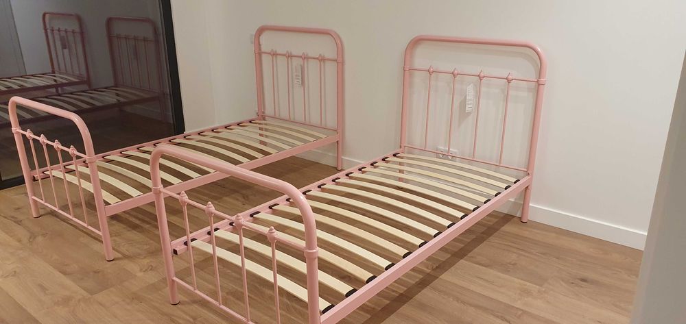 Cama de ferro 90x200cm do El Corte Inglês