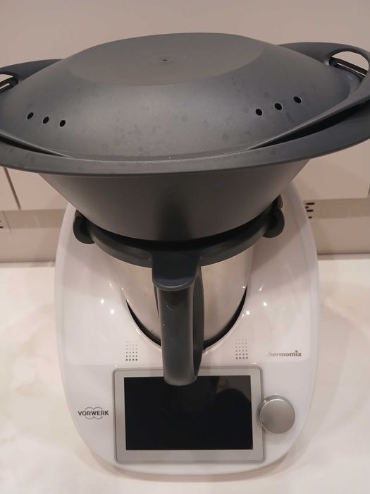 Thermomix TM 6 kompletny zestaw Vorwerk + naczynie
