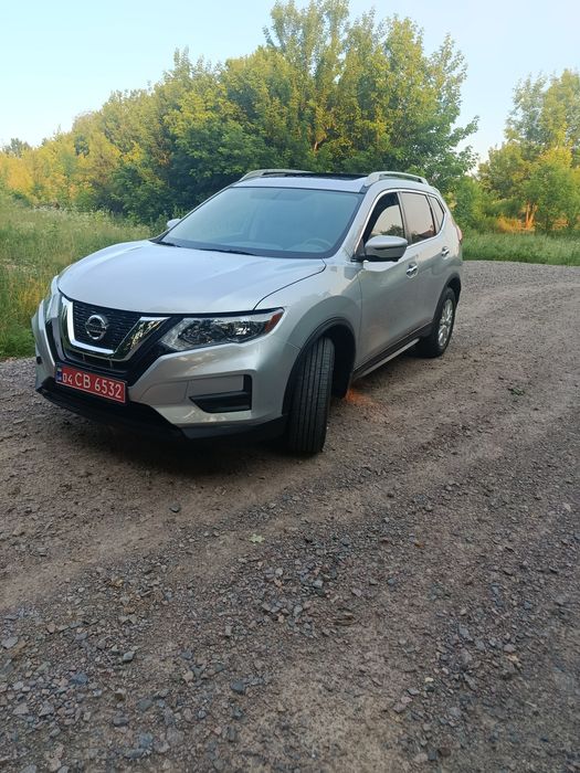 Nissan Rogue SV AWD +