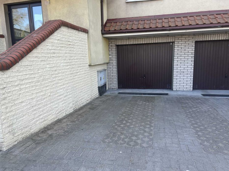 Wynajmę Garaż Drewniana 11
