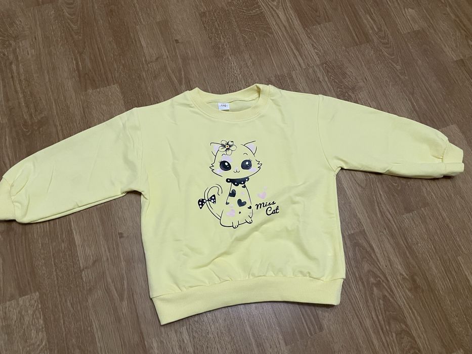 Свитшот для девочки