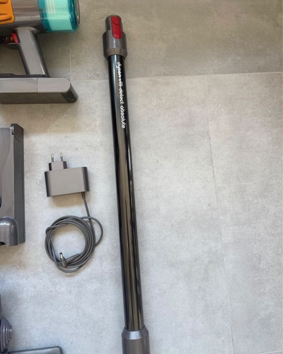 Dyson V15 Detect Absolute + Acessórios