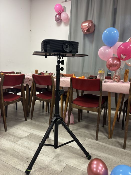 Projektor / rzutnik WYNAJEM / prezentacja, karaoke, wesele