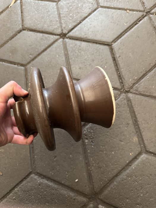 Изолятор штыревой фарфоровый ,ШФ 20Г, ШФ 10Г