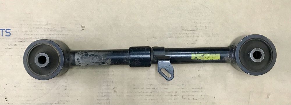 Тяги продольные верхние Toyota lexus 48710-60121 48710-60130