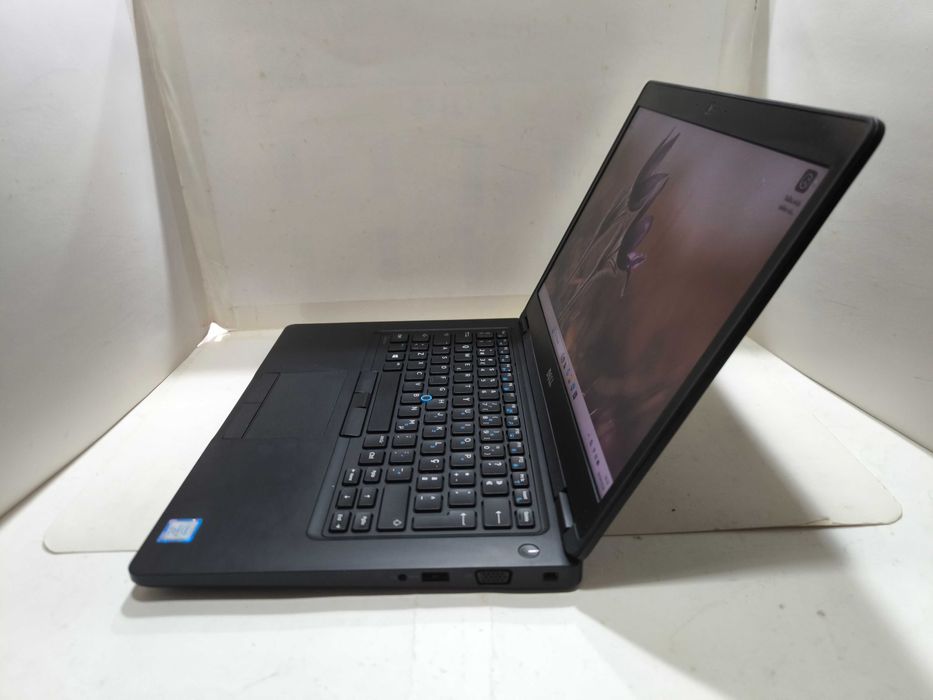 Dell Latitude 5480 i7 16GB ram 256GB NVME FullHD