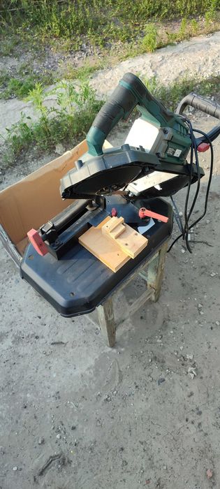Стрічкова пила для металу Parkside PMB 1100 B2