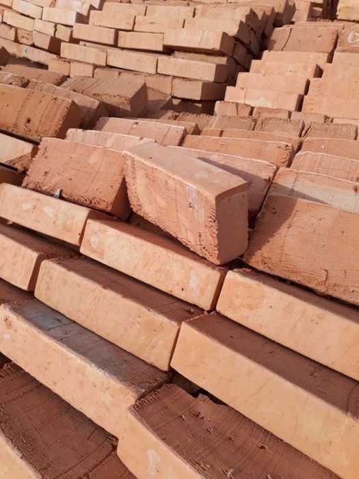 Цегла рядова (м 100-120)