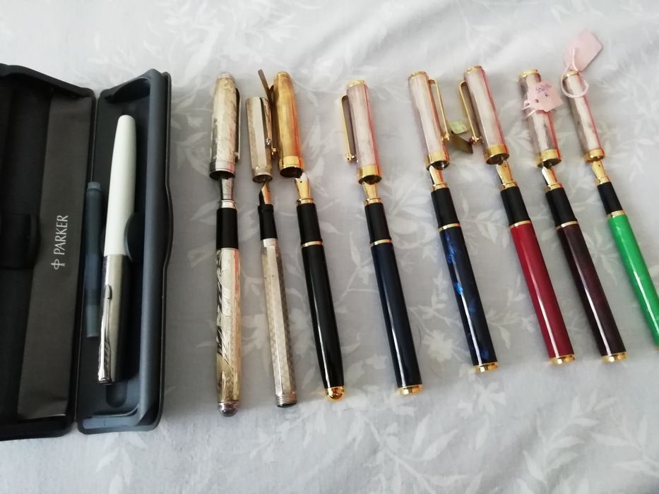 Vendo Canetas de Prata