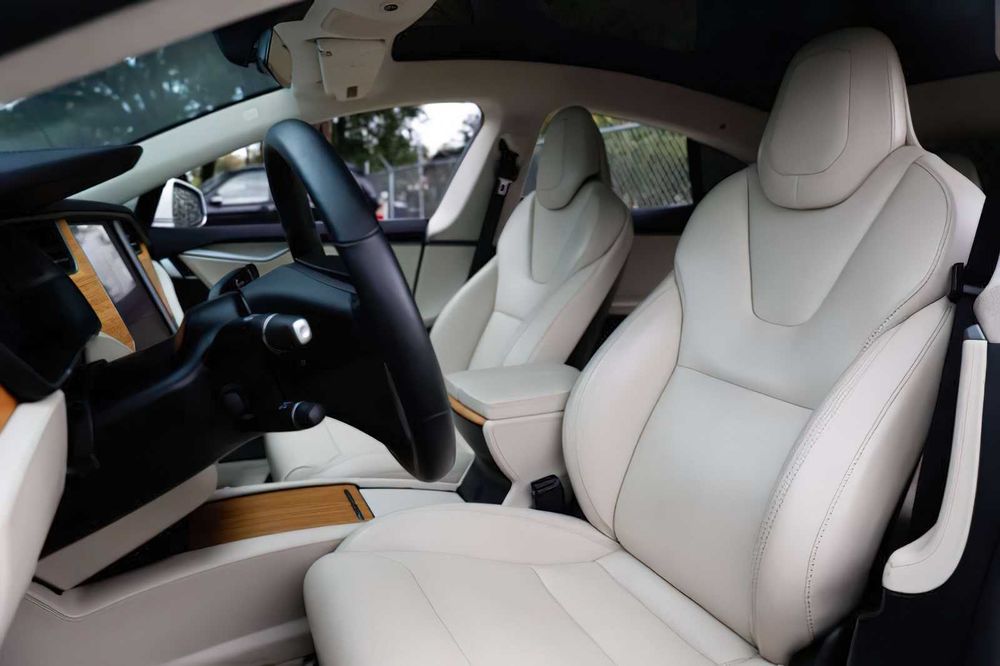Tesla Model S 100D      2019