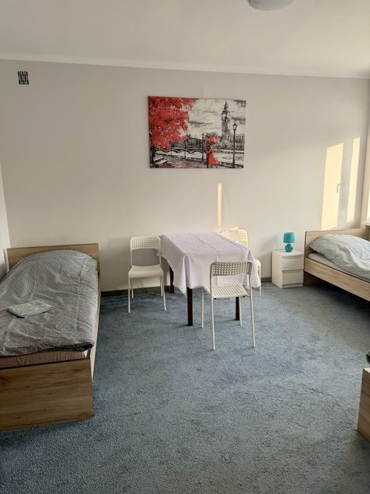 Duże, ciepłe, czyste mieszkanie do 8 osób - Wojska Polskiego 66a