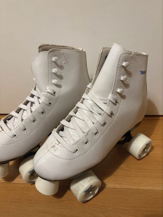 Patins 4 rodas Reno (brancos)