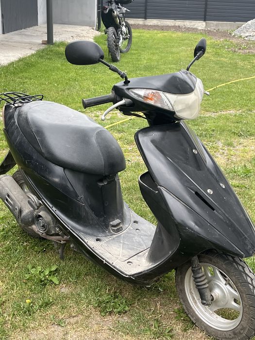 Скутер Suzuki v50