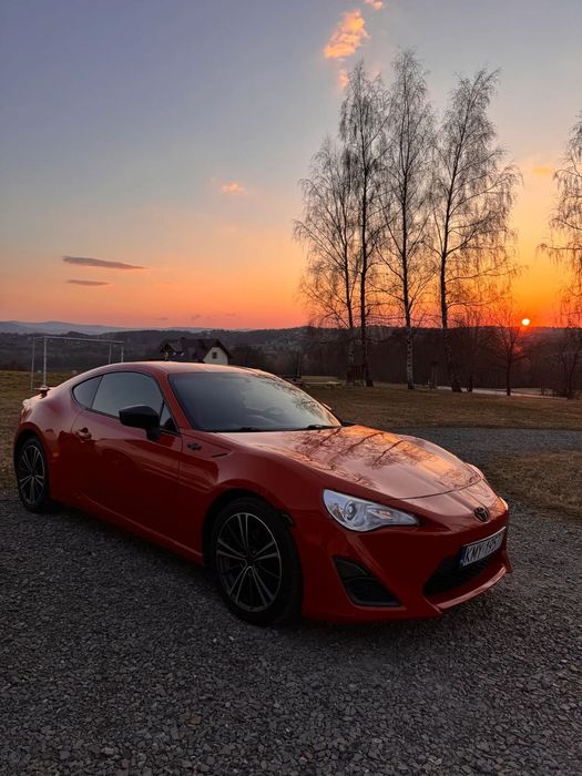 Toyota GT86 (Scion FR-S), automat, piękny czerwony kolor