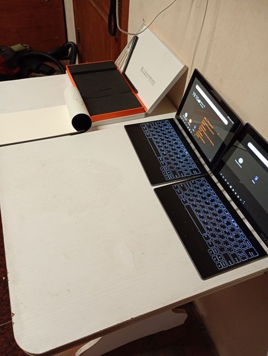 Lenovo yoga book YB-X90F 4/64