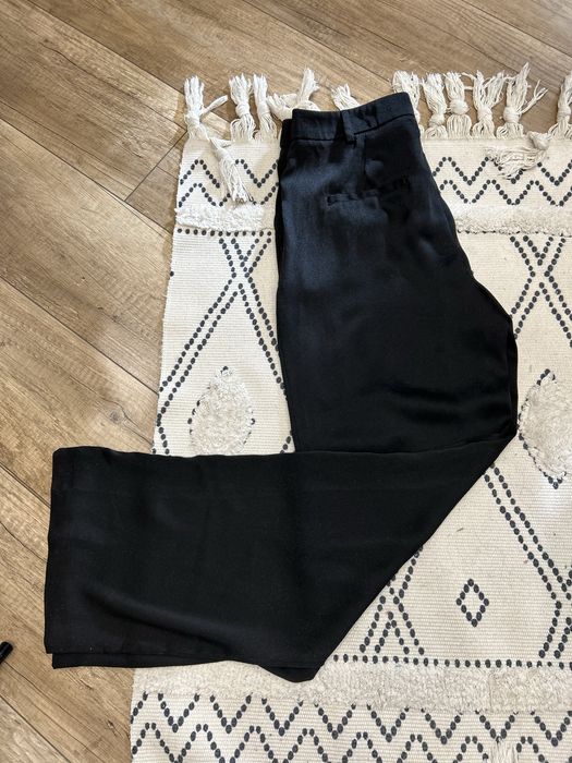 Spodnie szeroka prosta nogawka