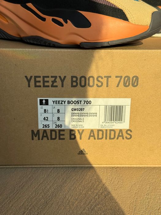 NOWE Yeezy 700 Enflame Amber – EU 42