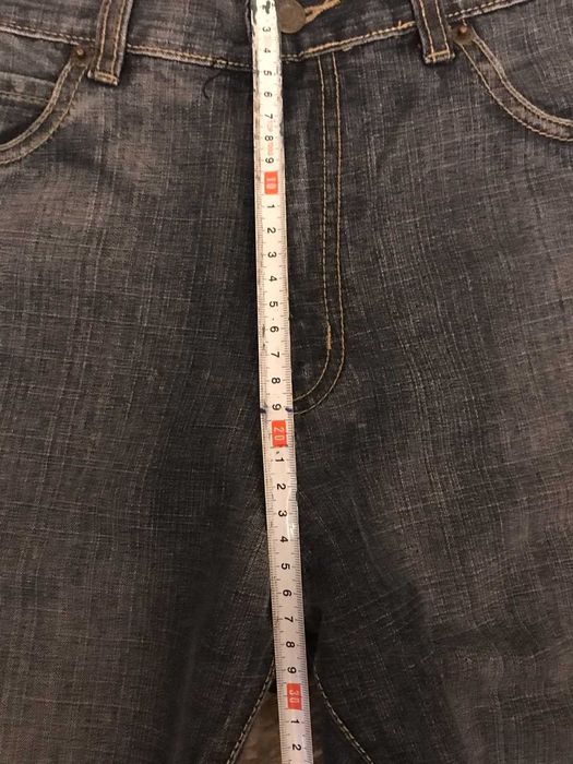 Продам новые мужские джинсы (made in Italy)
