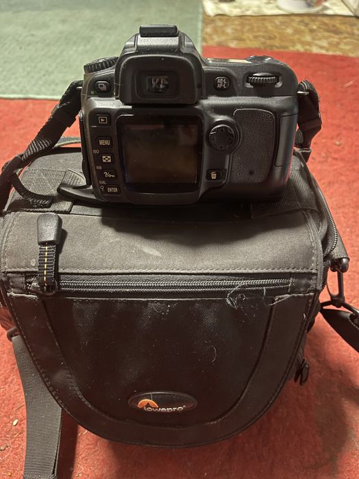 Фотоапарат Nikon D50