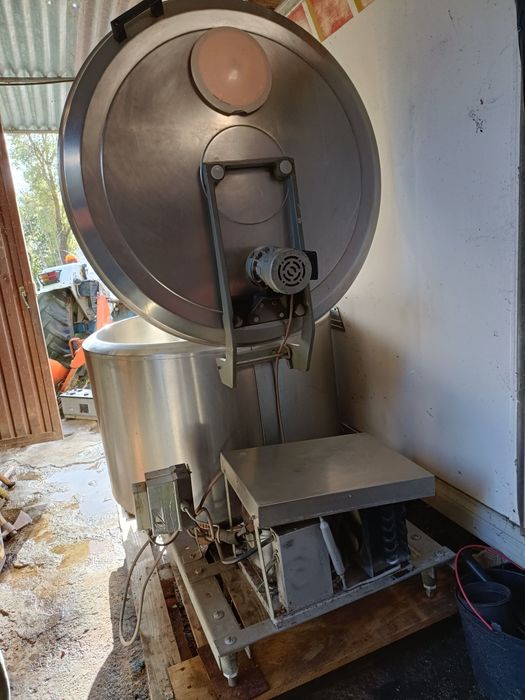 Tanque de Leite 330L