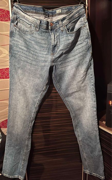 Jeansy z wysokim stanem xxl(44) f&f