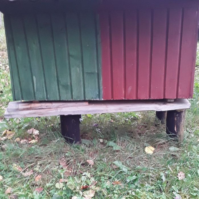 Продаю вулики на бджоли