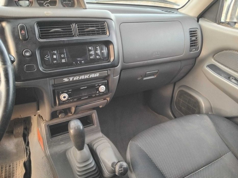 Mitsubishi strakar king