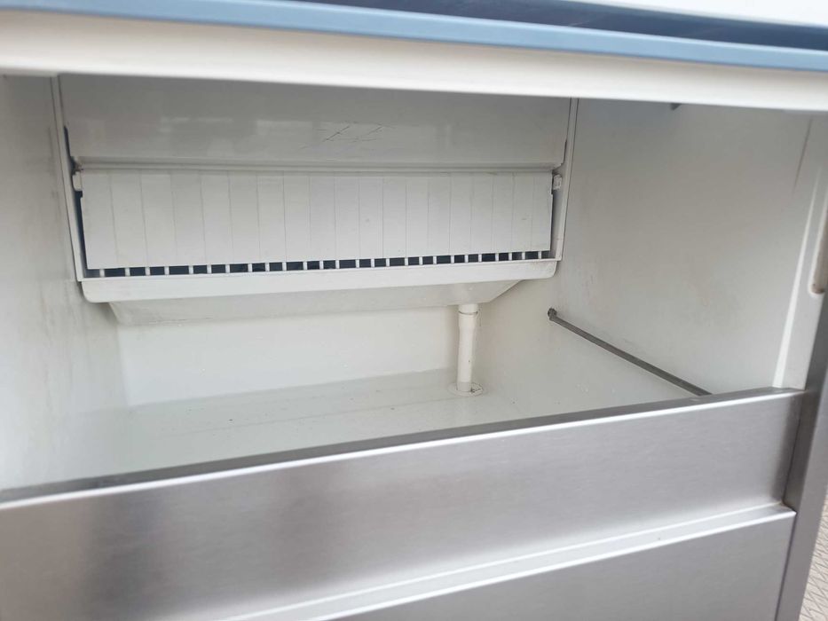 Máquina de gelo, Industrial.