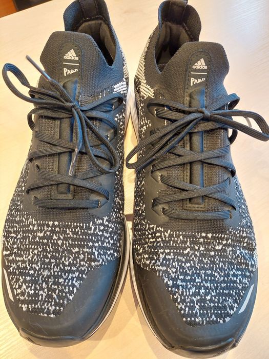 Adidas lightstrike 44 2/3