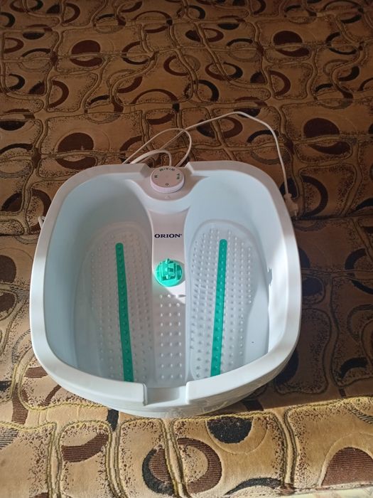 Продам масажор для ног новий