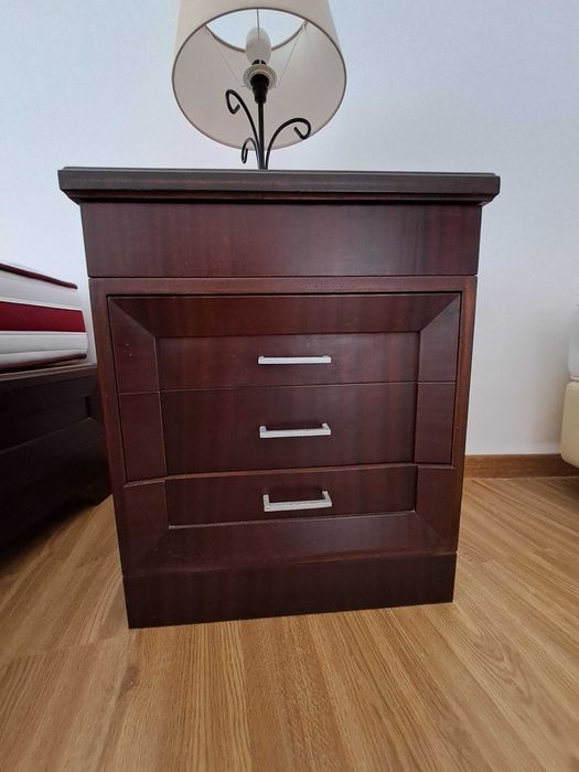Vendo Mobília de Quarto Madeira Maciça Mogno