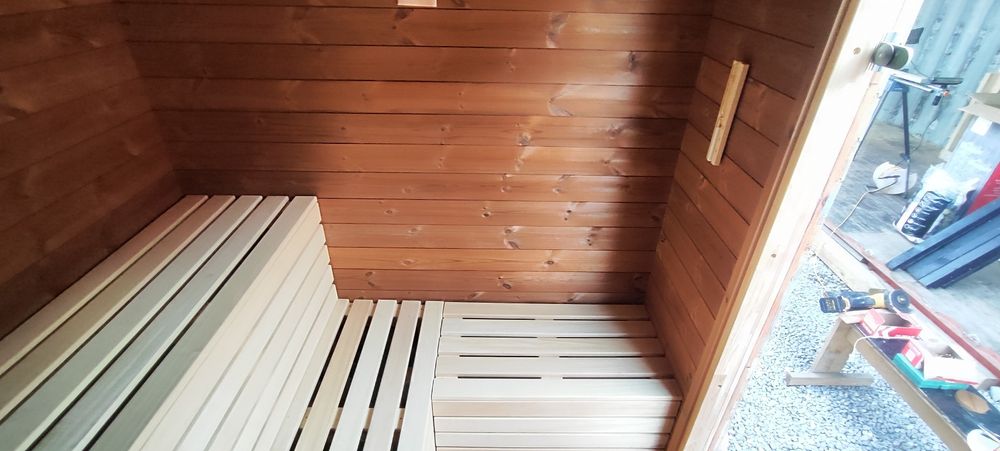 Sauna ogrodowa 215x215 cm | Modrzew | Termososna | Piec 6,8 kW BleBox
