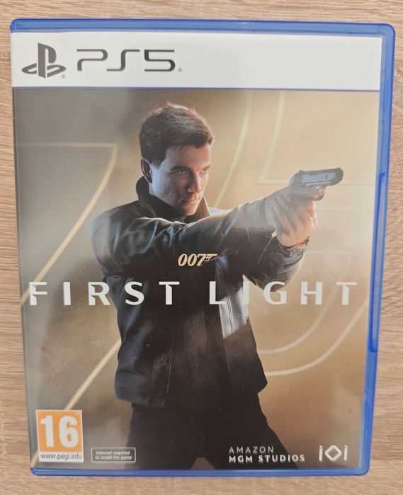 007 First Light *** PS5 ***