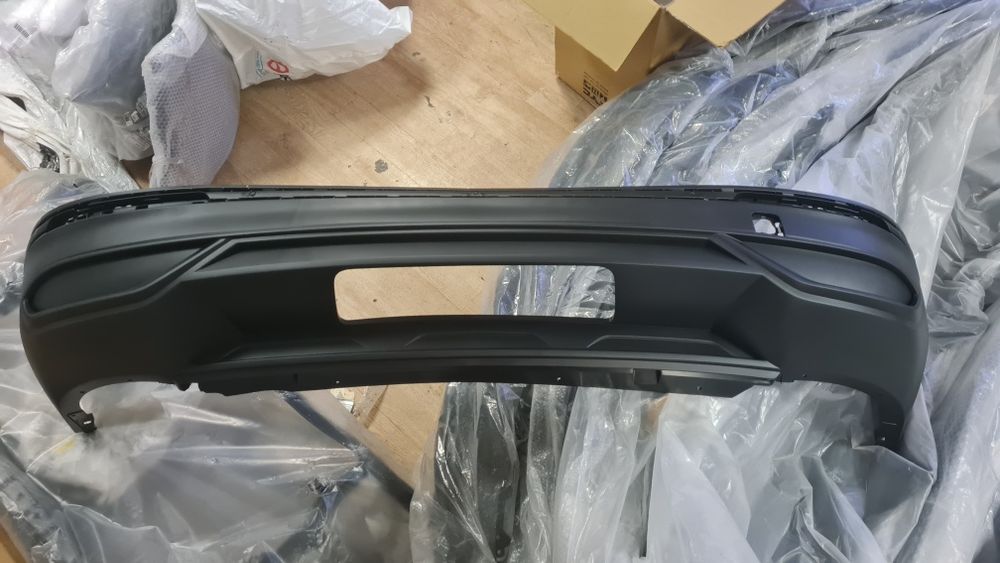 Задній бампер vw Tiguan II губа низ заднего бампера Накладка Тігуан 2