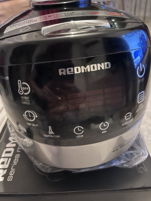 Multicooker Redmond