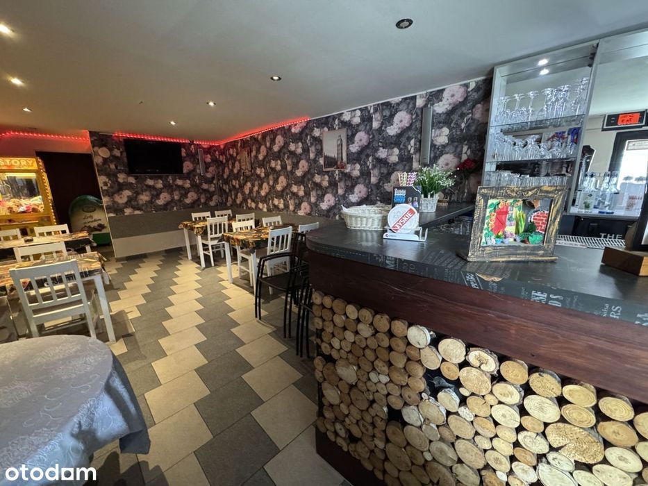 Prosperujący lokal gastronom.Nowogród