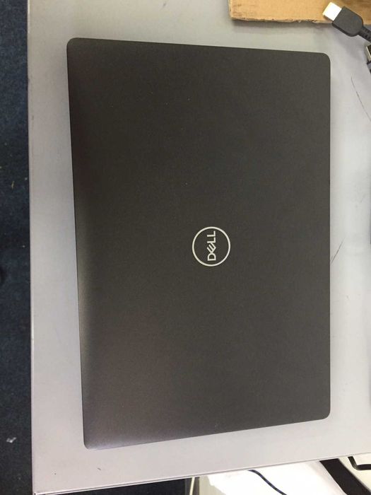 Ноутбук Dell Latitude 5300 13.3 | i5-8265u | 16GB DDR4 | 1920x1080 IPS