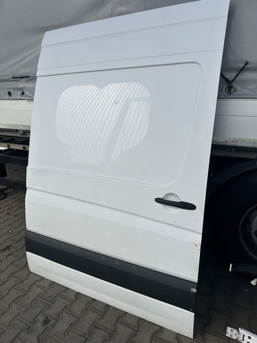 Двері дверка бокова здвижна SPRINTER 906