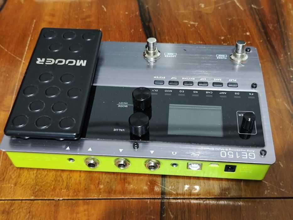 Pedaleira Mooer GE-150