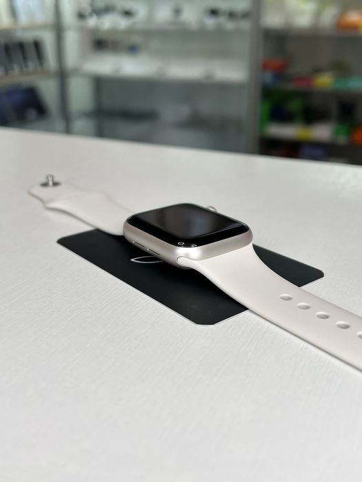  Новий Apple Watch SE 3 40mm Starlight