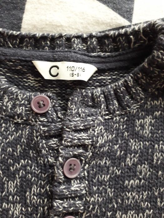 Sweter rozm. 122