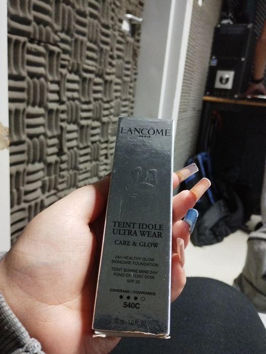 Base líquida teint idole ultra wear