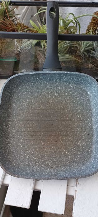 Frigideiras grill e alumínio antiaderente