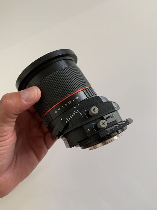 Nikon mount Tilt-Shift Samyang 24mm f/3.5 ED AS UMC